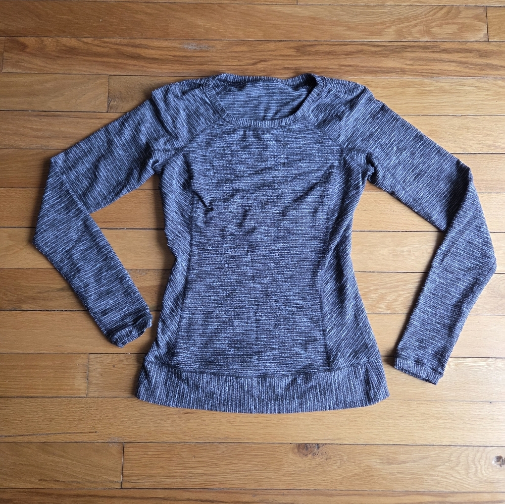 lululemon athletica Charcoal Long Sleeve Race Your Pace‎ Top 6